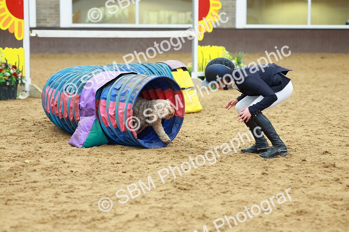 SBM_002503 - Class 3 - Horse & Hound (60cm)