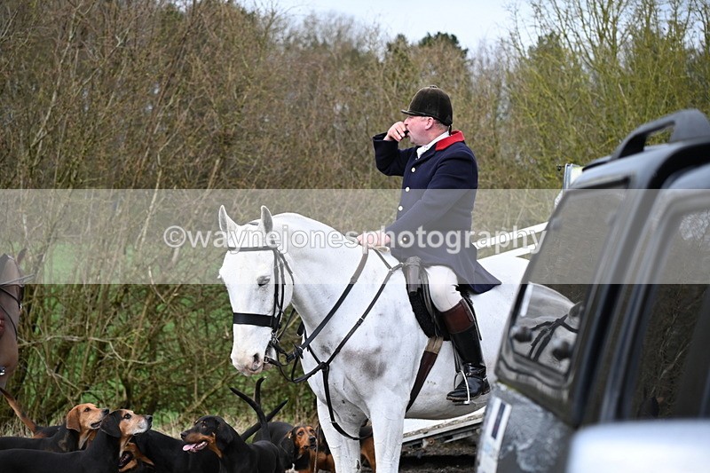 WJ6_8536 - Meet & Line One