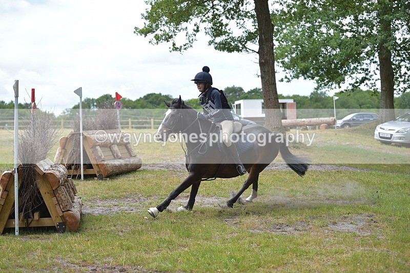 NGP_8995 - Time 12:27 to 12:33