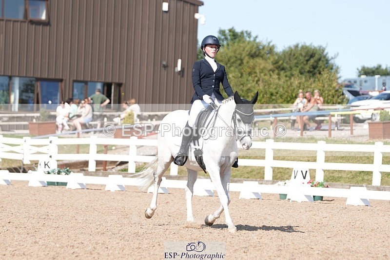 250817-160715-11858 - 207-Esme.LangBrouwershaven.Silvia