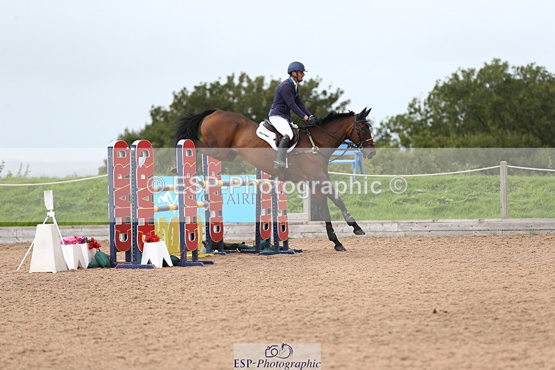 230812A-122841-08983 - Cls 32 Foxhunter