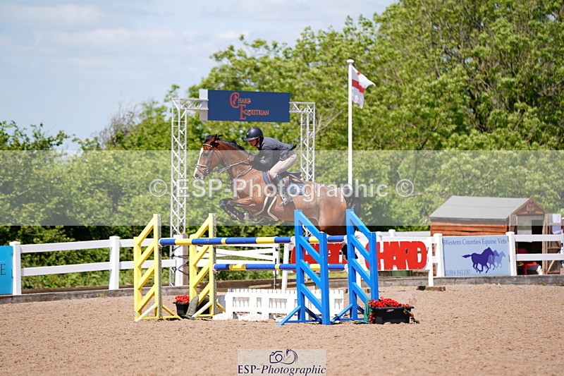 240525A-120216-05874 - Cls 15 Foxhunter