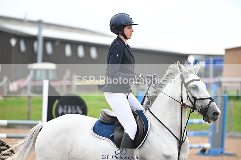 240907A-142323-02341 - Cls 4 Pony Big Team 95cm & 1.05m