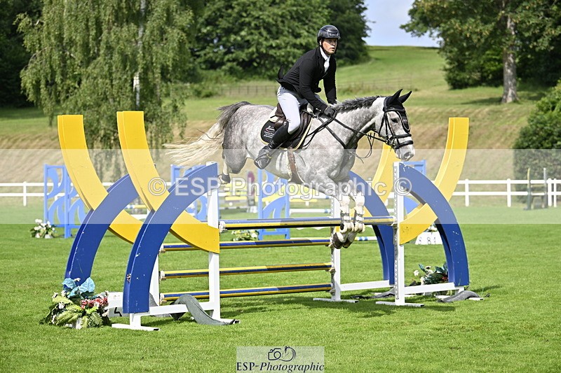 250613A-102057-00395 - Cls 1 Snr Newcomers and 1.10m Open