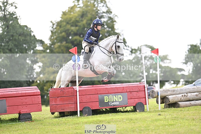 240825X-135612-34502 - 80cm XC 13.30 to 14.30