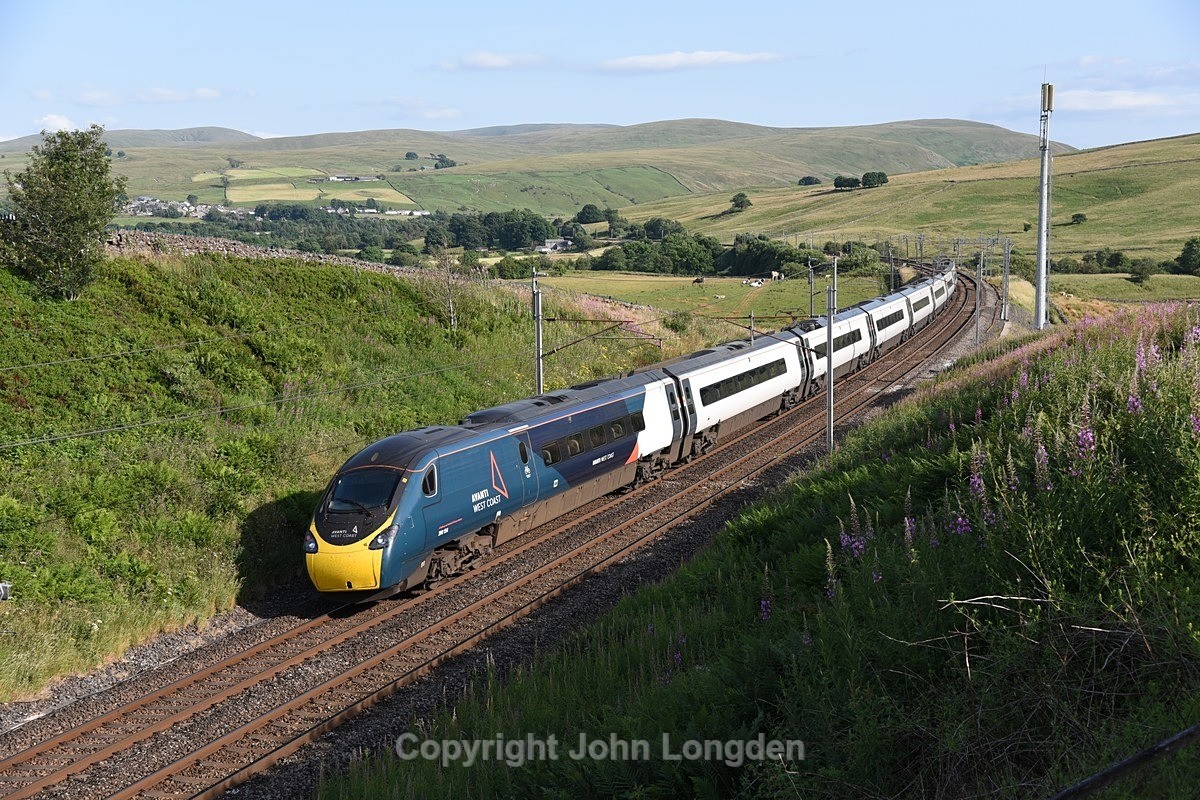 JL - 18.7.21 390154 1M16 15:35 Glasgow - Euston, Greenholme - West Coast Main Line (north to south)