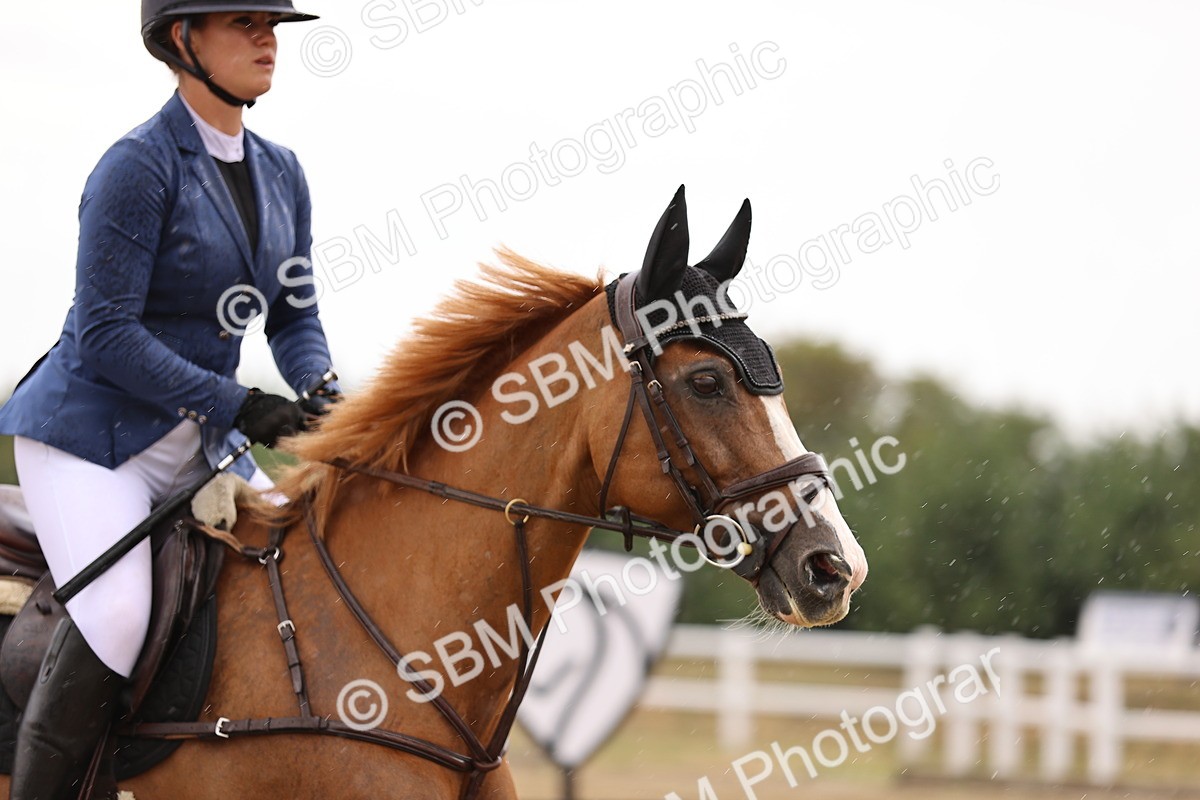 SBM_026556 - Class 12 - Amateur Championship Qualifier 1.05m