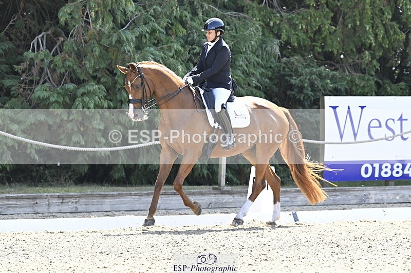 250810A-114744-05521 - 113-Stacey.EscrigJOIE.DE.VIVRE.III