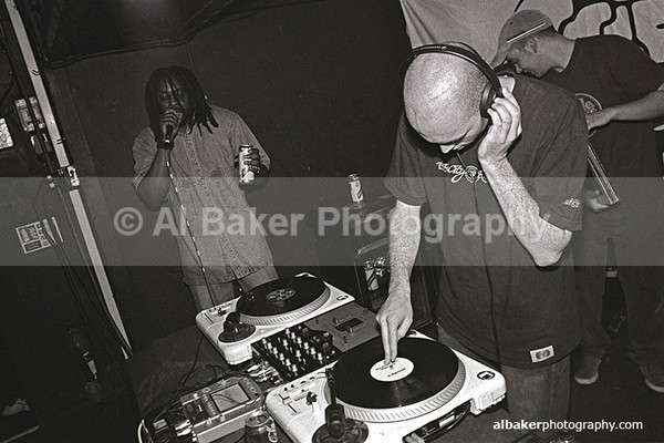 01 - Friends-&-Family @ the-roadhouse 28.06.03