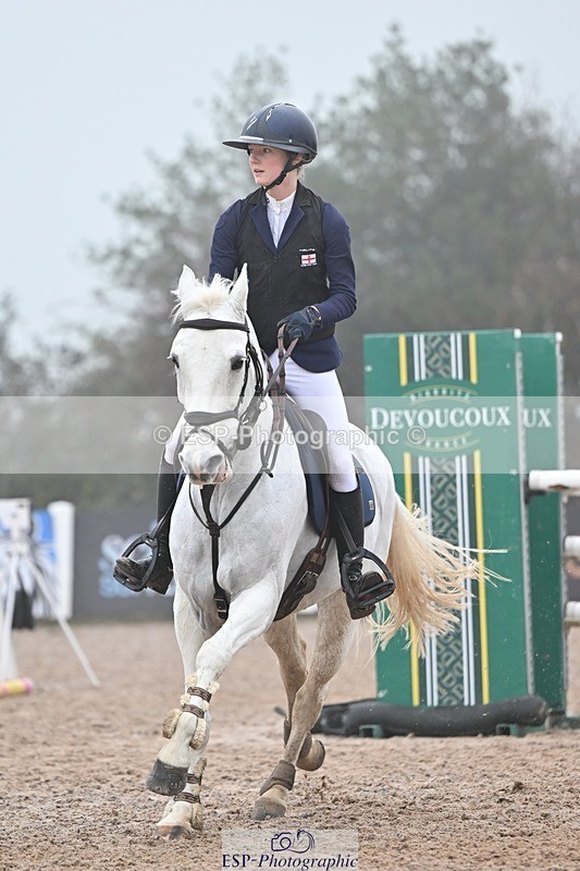 251115-131634-00912 - Cls 14+15 Junior 1.20m and 148cm