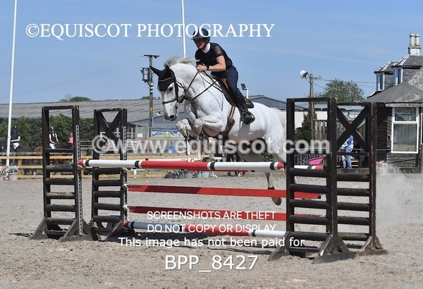 BPP_8427 - CLASS 7 Senior Foxhunter/ 1.20m Open
