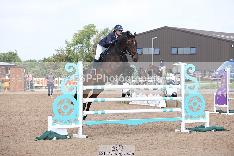 230915A-112158-01726 - Cls 2 Snr Foxhunter