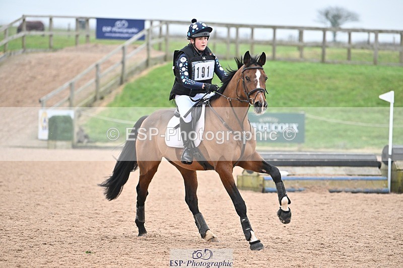 250118-141501-01474 - Cls 3A&B 90cm 13.20 to Coursewalk