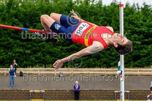 Sen25SUN-915650 - Field Male