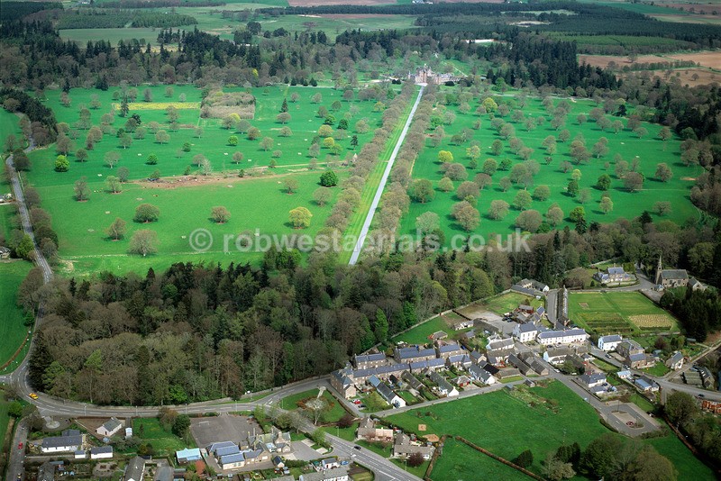 A00596B Glamis Village and Glamis Castle grounds in 2005 - Settlements, infrastructure and attractions