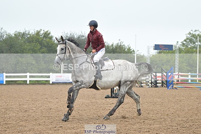 240925A-132725-00865 - Cls 4 Newcomers and 1.10m Open