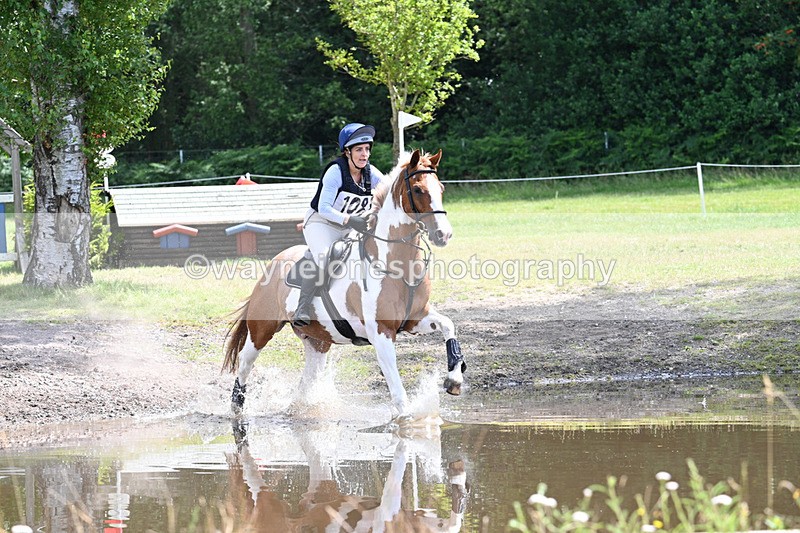 WJ7_5735 - Time 13:29pm to 13:53pm
