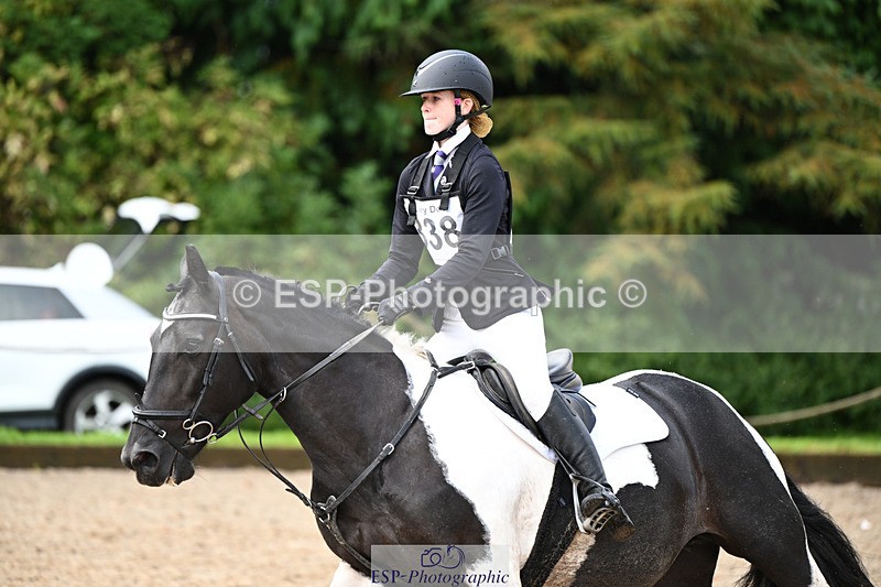 240824X-105847-25033 - 70cm Round 2 10.30 to 12.10