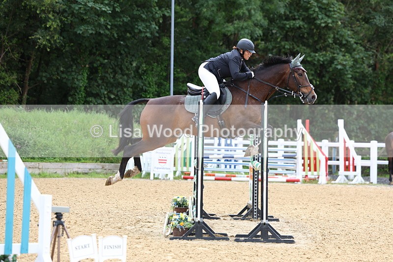 3E7A5937 - Class 4: Senior British Novice/90cm open