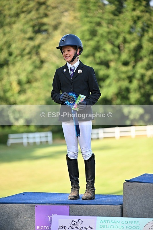 250822A-173143-24657 - Friday Presentations