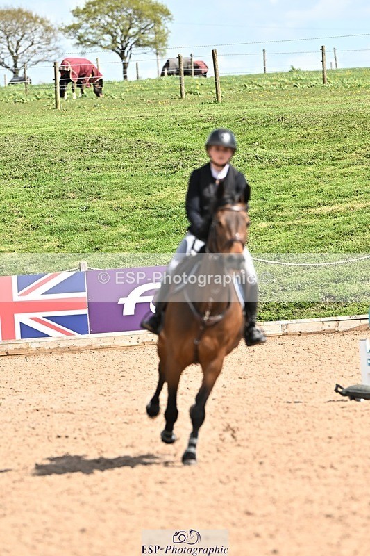 250416-130907-00932 - Cls 4 Newcomers and 1.10m