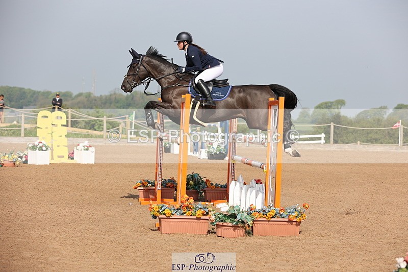 240511A-093309-11125 - Cls 32 Foxhunter