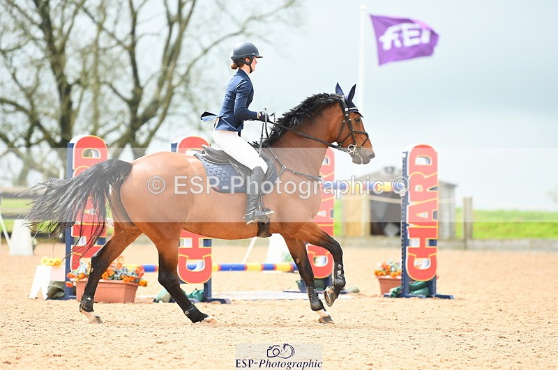 230505A-132302-04226 - Cls 22 Talent Seeker & 7 year old Quali