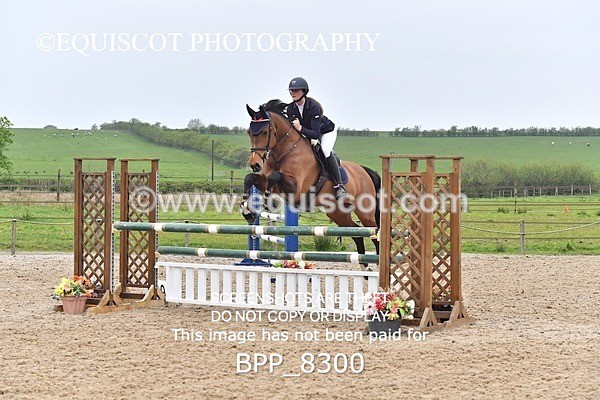 BPP_8300 - CLASS 19 SAT CLASS 19 SAT Senior Newcomers/ 1.10m Open