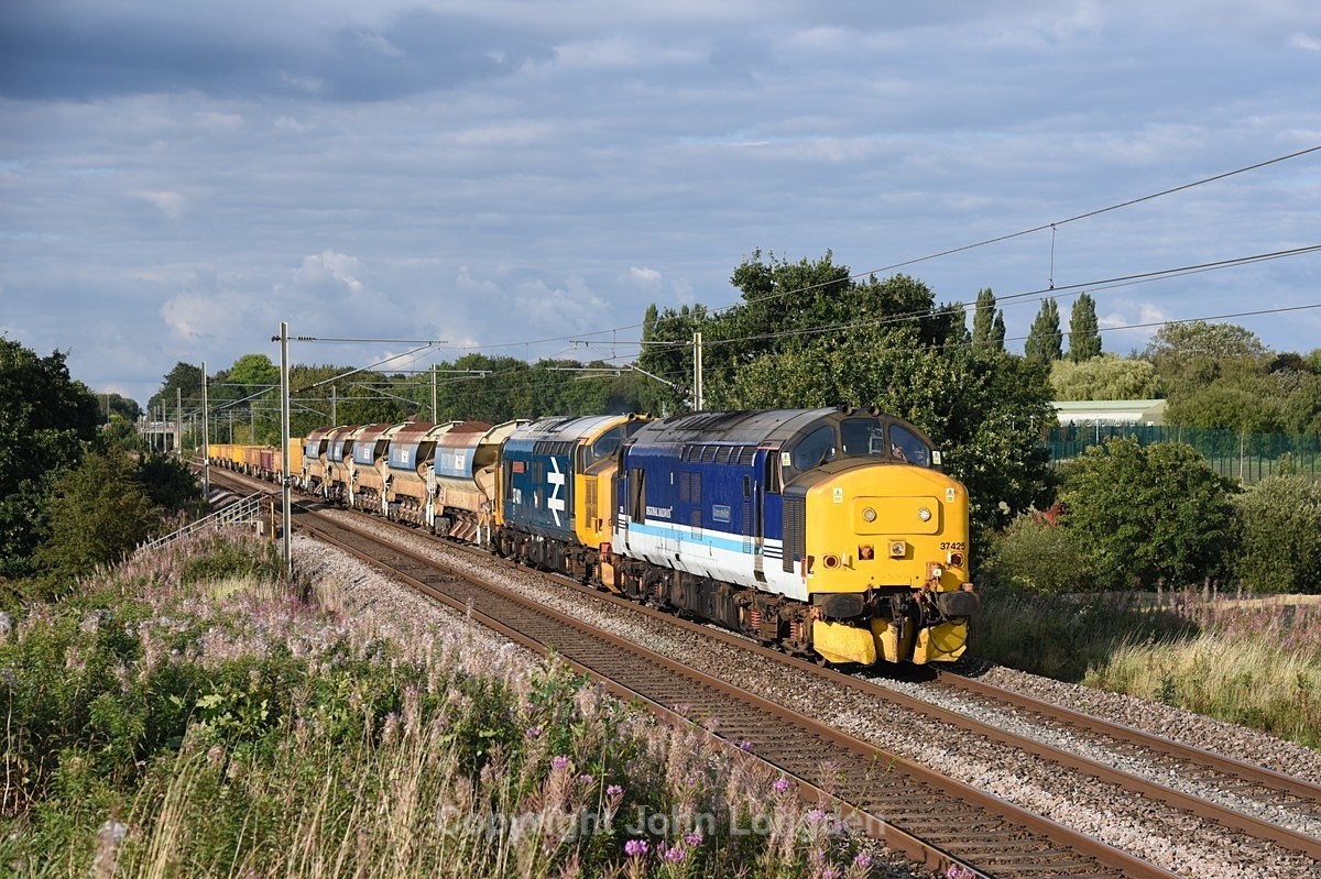 JL - 16.8.23 37425 37401 6K05 Carlisle - Crewe, Red Bank - West Coast Main Line (north to south)