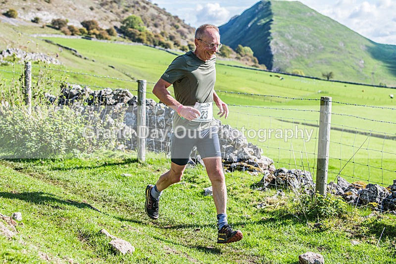 Ilam-930 - Ilam Three Peaks Fell Race (Limestone Series) Sunday 28th September 2025