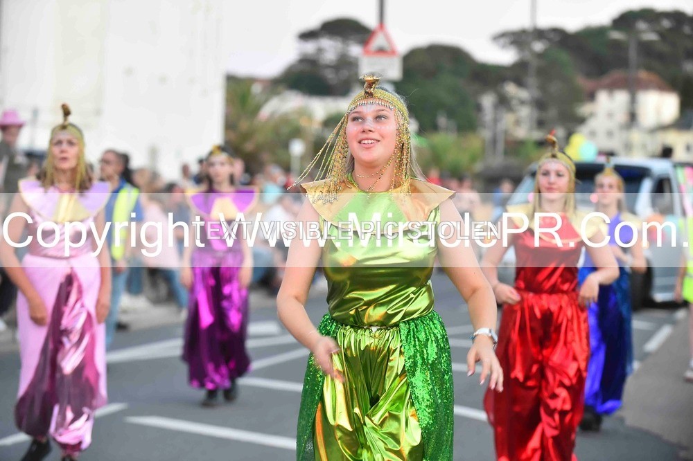 SH4_3995 - Carnival Procession.