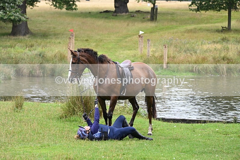 WJ7_6596 - Time at Water 09:30 to 10:00