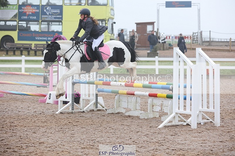 240630A-093010-11516 - Cls 30 British Novice and 80cm Open