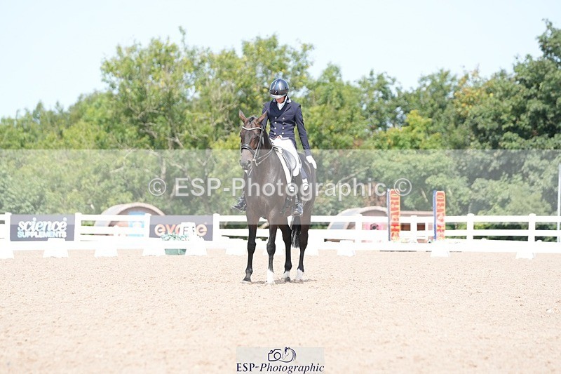 250815-124452-01054 - 016-Ben.JamesToto.light