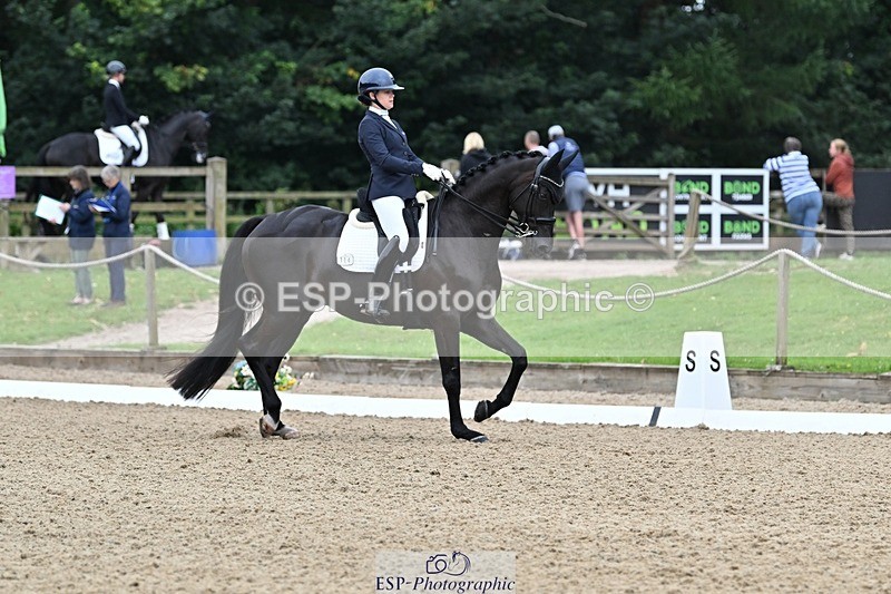 240810-101028-02598 - 114-Lucy.Amy-Morrico.M