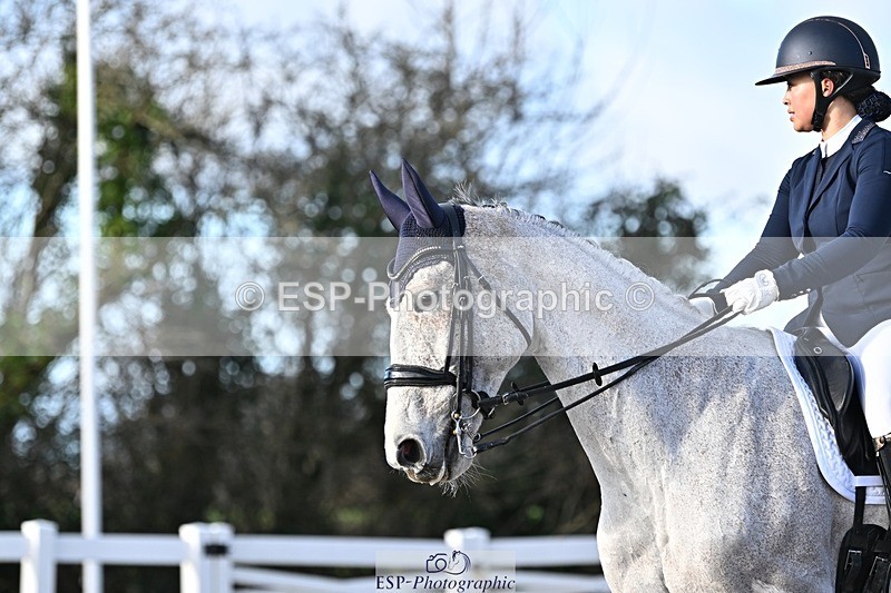 241214-132834-01944 - 162-Layla.Ambersley-Broadbent-Galwaybay.Buddy