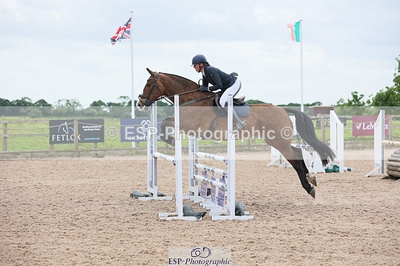 250525-151444-08819 - Cls 31 Snr 90cm Derby