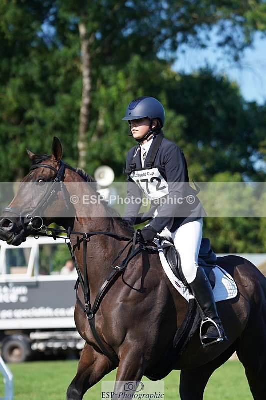 240811A-170720-06540 - 472-