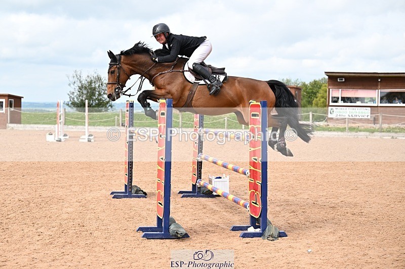 260507-102319-01492 - Cls 1 Snr Foxhunter