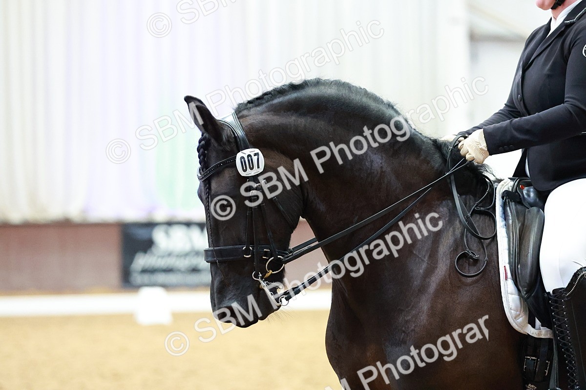 SBM_004073 - Class 12 - E2 Championship - 14.50-15.53