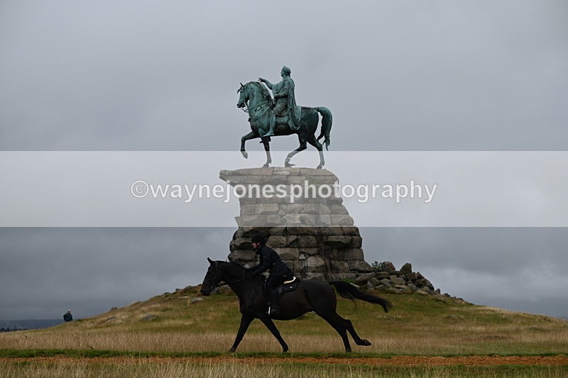 DSC_2603 - Time at Statue 12:34 to 12:56