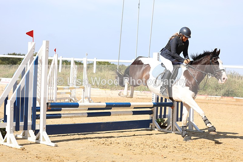 3E7A1227 - Class 7: 70cm Senior