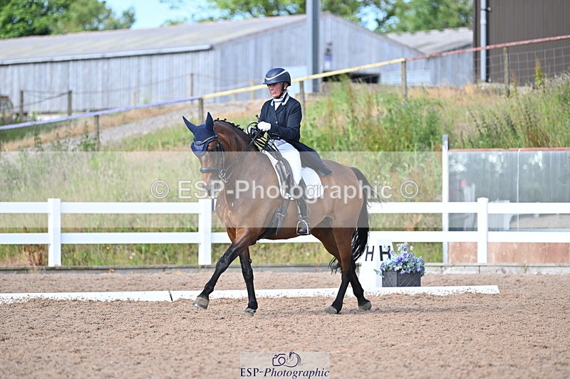 240622A-165850-13020 - Cls 42 BD FEI Intermediate II