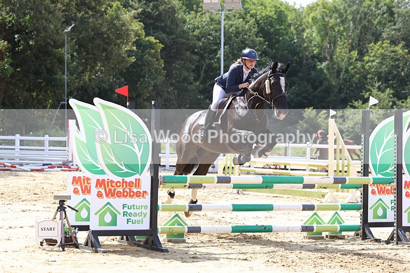 3E7A3571 - Class 4: Senior British Novice/90cm open