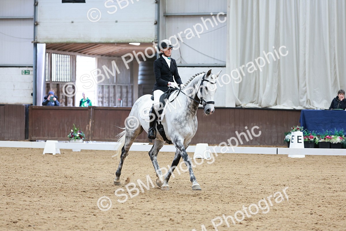 SBM_010020 - Class 6b - Novice 6 - 12.40-13.43