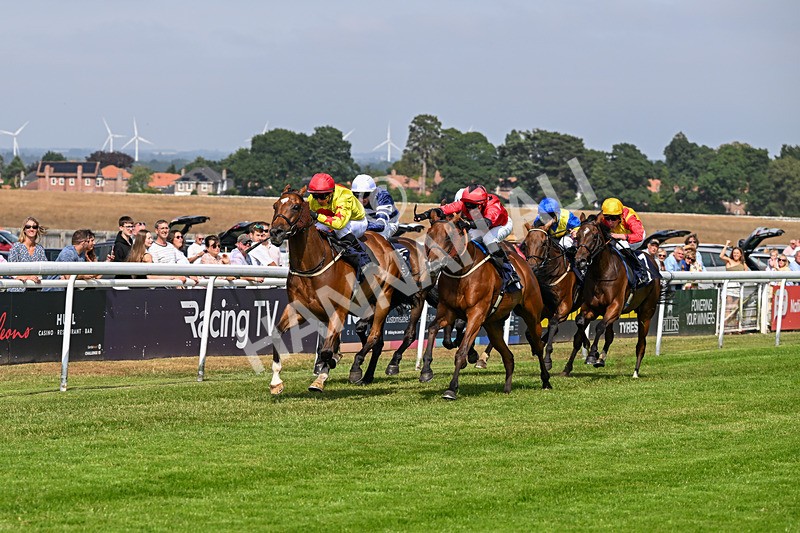 140726-Race 4-Kitsune Power-0999 - Race 4 15.48pm Beverley Annual Badgeholders Handicap