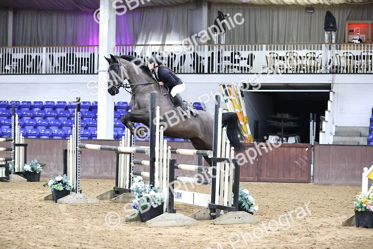 SBM_2626 - Class 9 - Senior Newcomers/ 1.10m Open