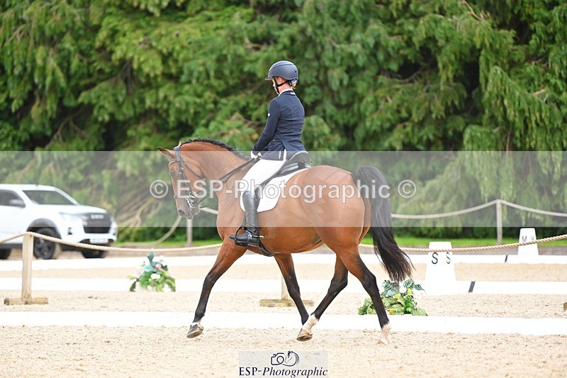 230813-172330-08654 - Cls 14 Medium Silver 16.45 to End