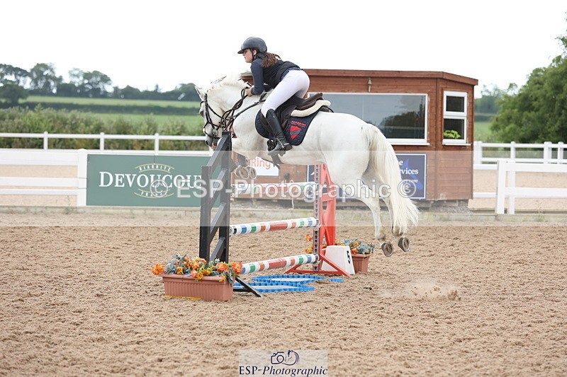 240630A-155323-14938 - Cls 33 Foxhunter and 1.10m Open