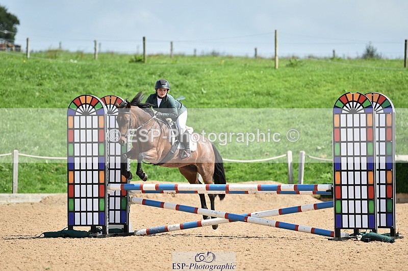 230902A-125156-01247 - Cls 3A Pony Medium 80cm